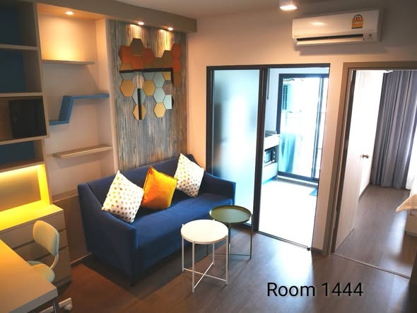 bedroom and living room of Ideo Sukhumvit 93