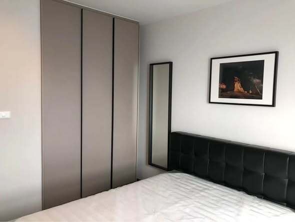 bedroom and room interior of Ideo Sukhumvit 93