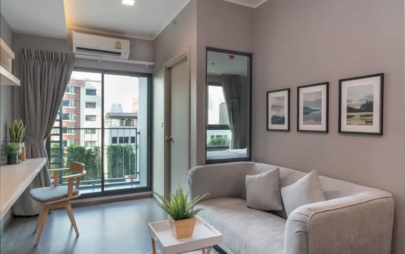 living room and bedroom of Ideo Sukhumvit 93