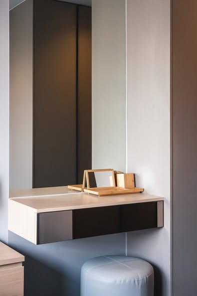 room interior and bathroom of Ideo Sukhumvit 93