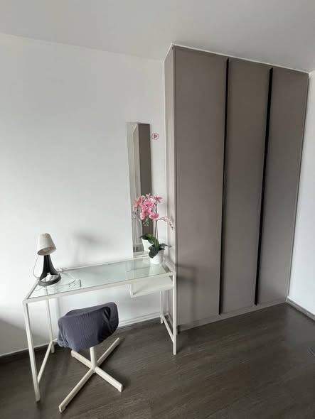 room interior and bathroom of Ideo Sukhumvit 93