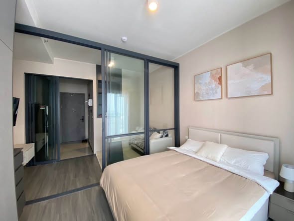 bedroom and room interior of IDEO Sukhumvit Rama 4 ไอดีโอ สุขุมวิท-พระราม 4