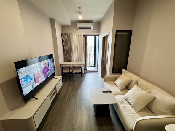 living room and bedroom of IDEO Sukhumvit Rama 4 ไอดีโอ สุขุมวิท-พระราม 4
