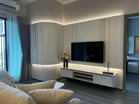 living room and bedroom of IDEO Sukhumvit Rama 4 ไอดีโอ สุขุมวิท-พระราม 4