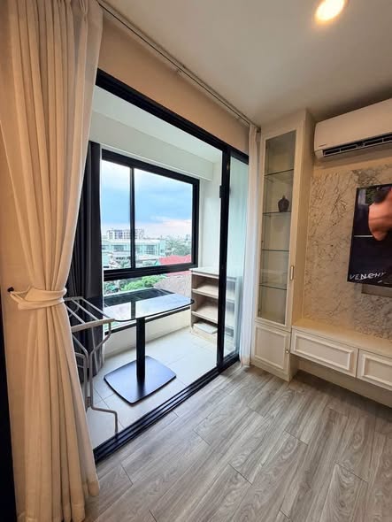 bedroom and room interior of IKON SUKHUMVIT 77 CONDOMINIUM
