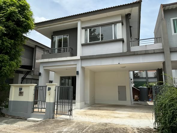 เอโทล บาหลี บีช มอเตอร์เวย์-ลาดกระบัง