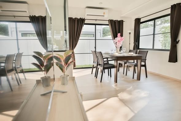 living room and bedroom of Indy 3 Bangna km.7