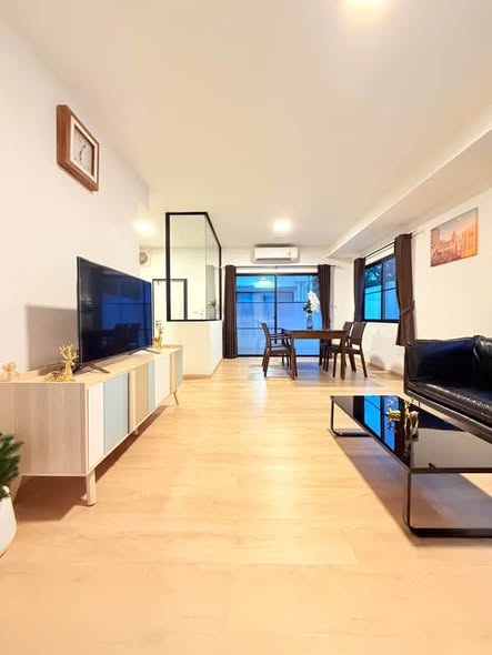 living room and room interior of Indy 5 Bangna Km.7