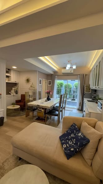 living room of indy bangna ramkhamhaeng
