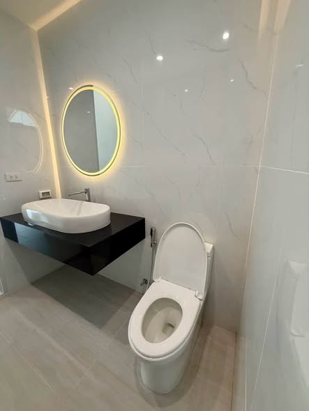 bathroom of InHOME Luxury Residences