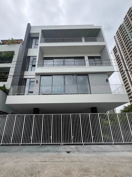 InHOME Luxury Residences