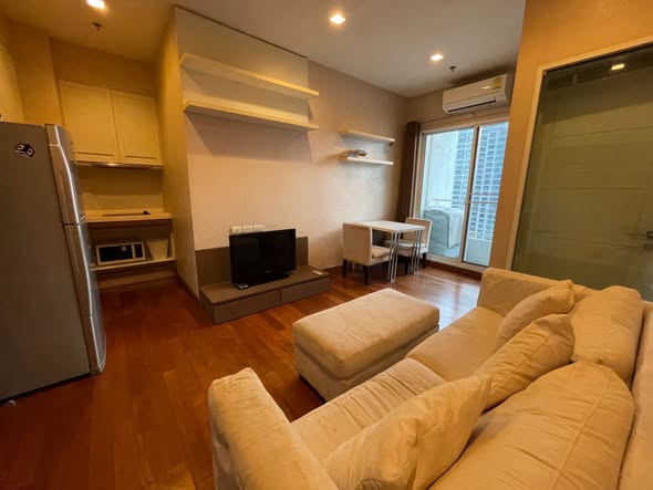 living room of Ivy Sathon 10