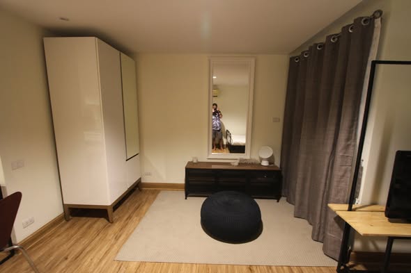 bedroom of J.W. BOULEVARD Srivara