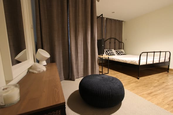 bedroom of J.W. BOULEVARD Srivara