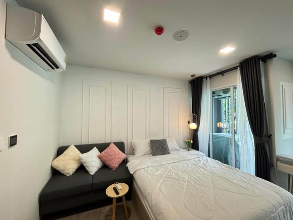 bedroom of Kave Town Island