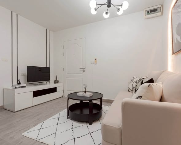 bedroom and living room of Kensington Bearing