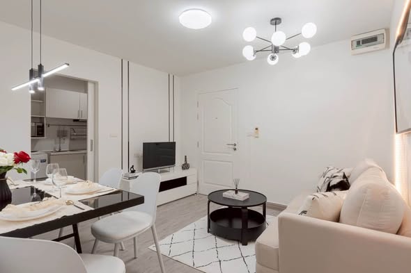 living room of Kensington Bearing