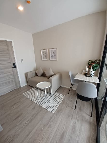 living room of Kensington Sukhumvit-Thepharak