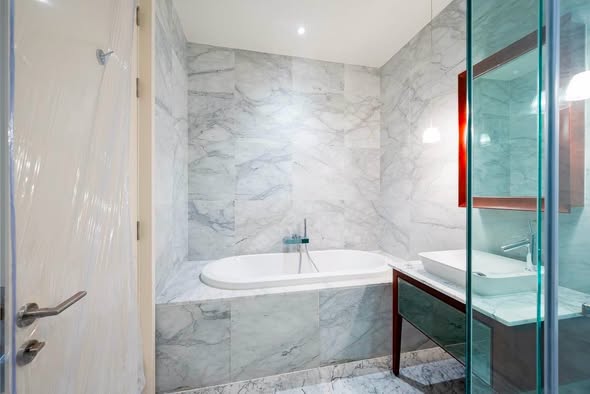 bathroom of KHUN by YOO