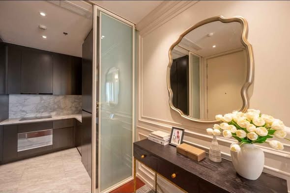 bathroom of KHUN by YOO
