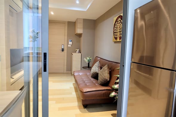 Klass Silom Condo