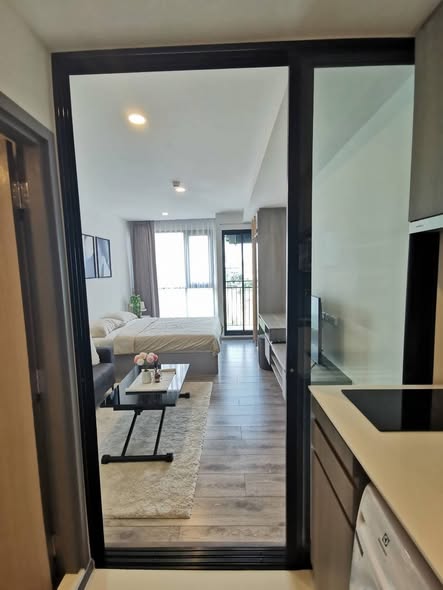 room interior of Knightsbridge Collage Sukhumvit 107