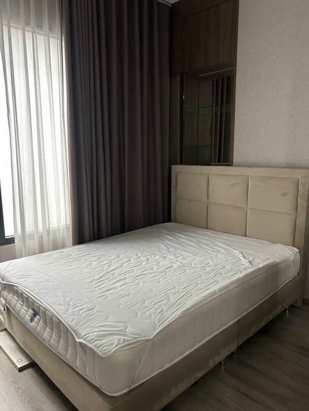 bedroom of Knightsbridge Kaset Society
