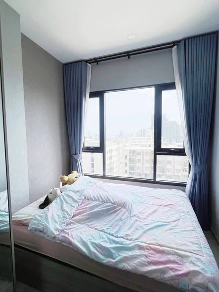 bedroom of Knightsbridge Kaset Society