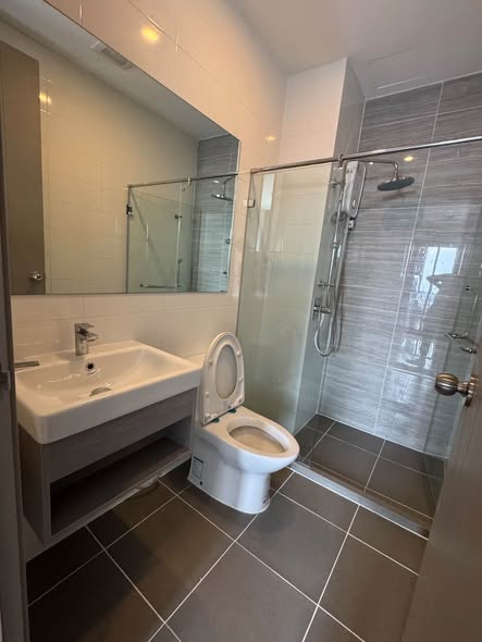 bathroom of KnightsBridge Prime Onnut