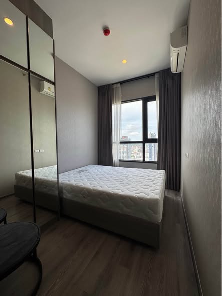 bedroom of KnightsBridge Prime Onnut