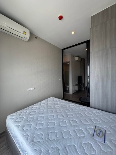 bedroom of KnightsBridge Prime Onnut