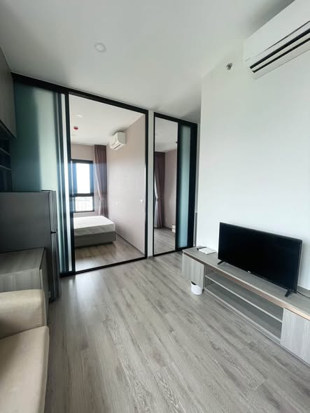 bedroom and room interior of KnightsBridge Prime Onnut