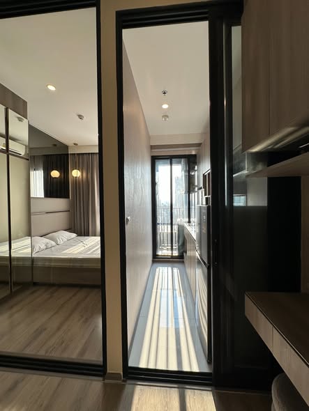 bedroom and room interior of KnightsBridge Prime Onnut