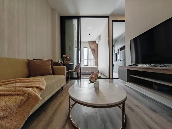 living room and bedroom of KnightsBridge Prime Onnut