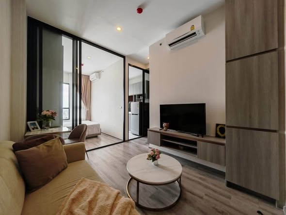 living room and bedroom and room interior of KnightsBridge Prime Onnut