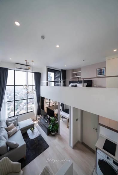 bedroom and living room of KnightsBridge Prime Sathon
