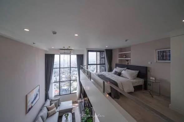 bedroom and living room of KnightsBridge Prime Sathon