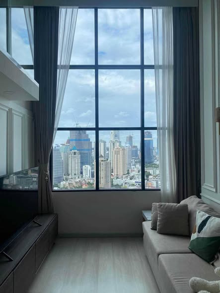 living room of KnightsBridge Prime Sathon