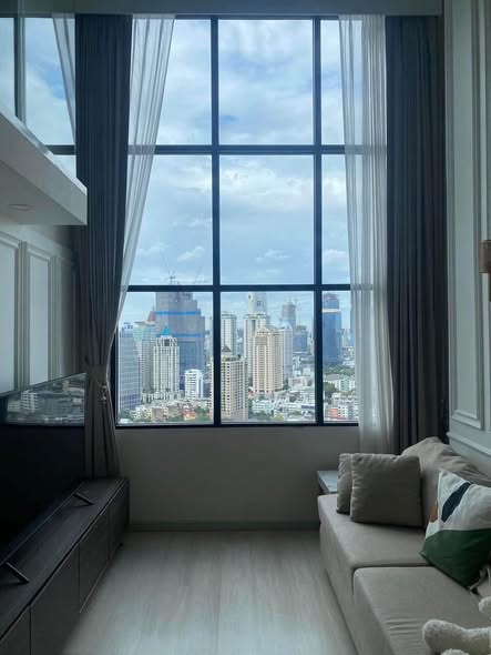 living room of KnightsBridge Prime Sathon