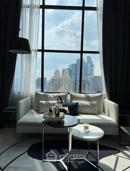 living room of KnightsBridge Prime Sathon