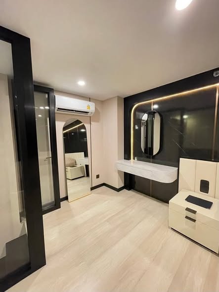 room interior of KnightsBridge Prime Sathon