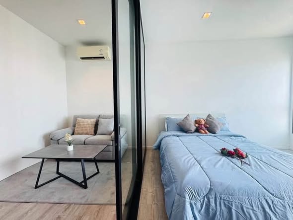 bedroom and room interior of Knightsbridge Sky River Ocean Condominium