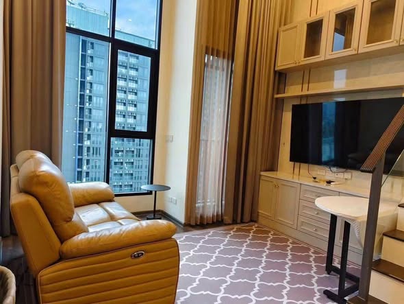 bedroom and living room of KnightsBridge Space Rama9