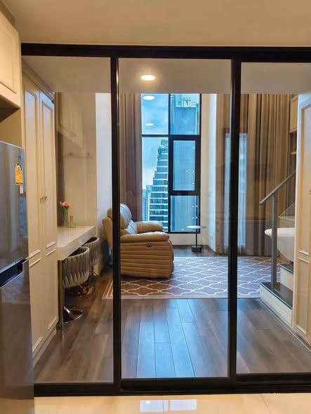 room interior of KnightsBridge Space Rama9