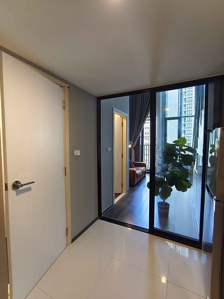 room interior of KnightsBridge Space Rama9