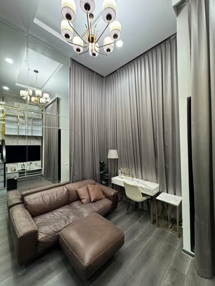 living room and bedroom and room interior and bathroom of KnightsBridge Space Ratchayothin