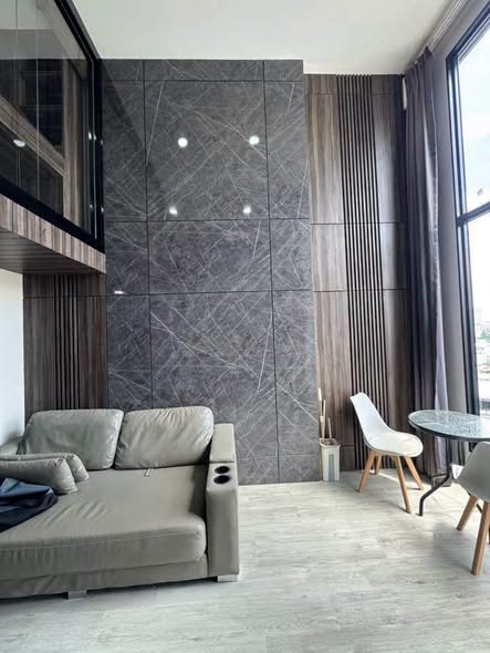 living room and room interior of KnightsBridge Space Ratchayothin