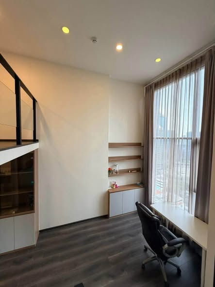 room interior of KnightsBridge Space Ratchayothin