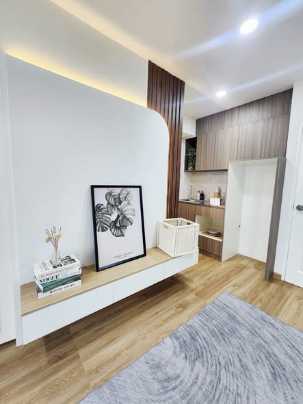 bathroom of La Salle Park Condominium