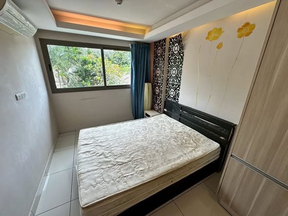 bedroom of Laguna Beach Resort 1